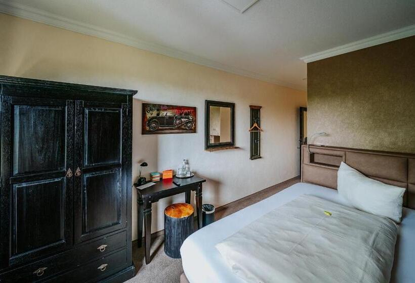 Номер Basic, Robrooks Hotel Garni