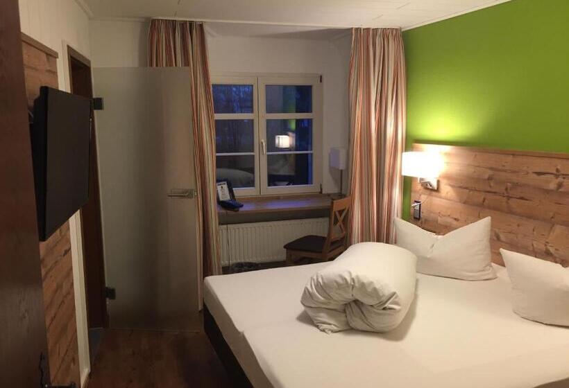 Номер Basic, Landgasthof Hotel Rebstock