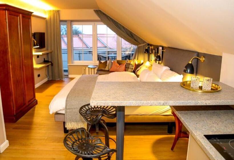 Студия Стандарт, Nordseehotel Kröger