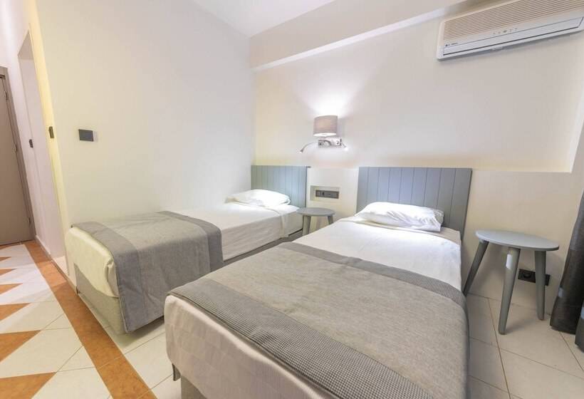 Номер Стандарт с Балконом, Arinnanda Otel