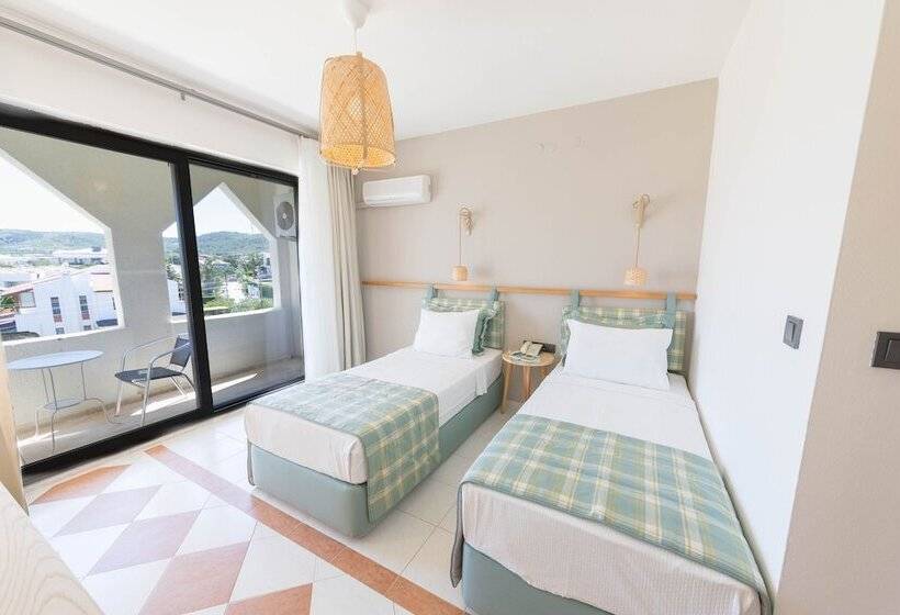 Номер Deluxe с Балконом, Arinnanda Otel