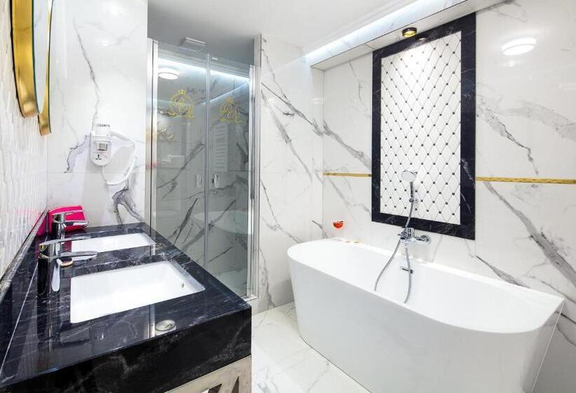 Люкс, Royal Baltic 4 Luxury Boutique