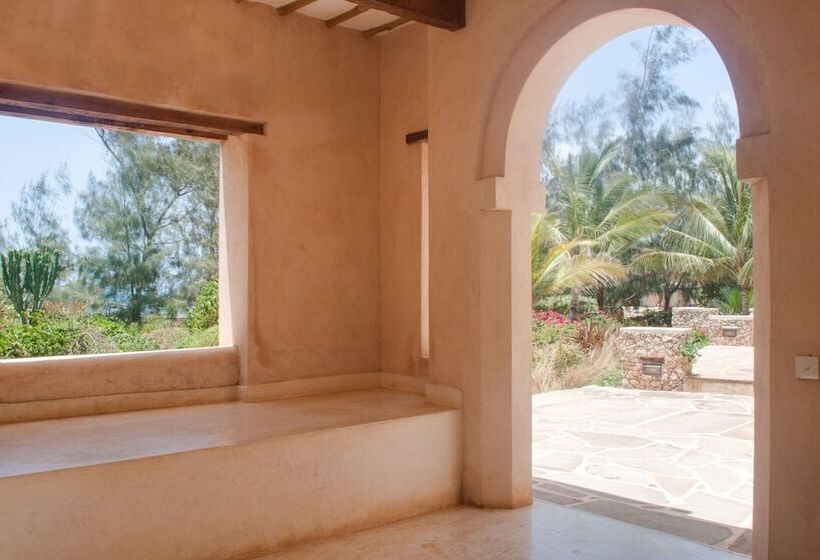 اتاق لوکس با چشم‌انداز دریا, The Charming Lonno Lodge Watamu