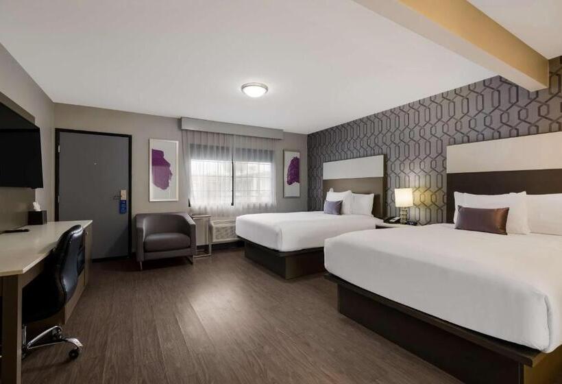 패밀리 룸, Sunset West Hotel, Surestay Collection By Best Western