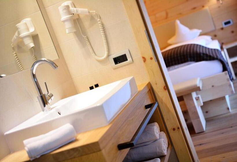 Полулюкс, Chalet Elisabeth Dolomites Alpin & Charme