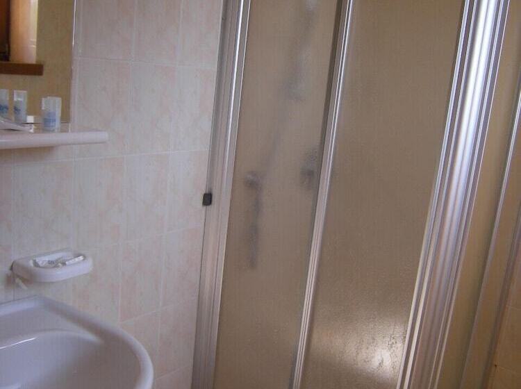 标准间, Albergo Pozzole