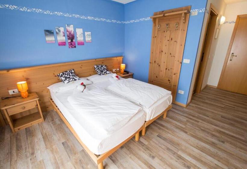 Номер Superior, & Residence Montana