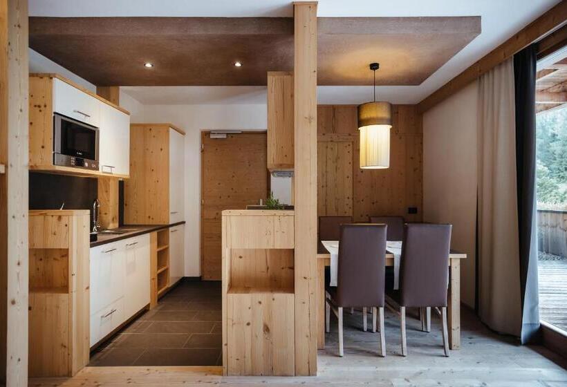 Люкс 2 Спальни, Lagació Hotel Mountain Residence