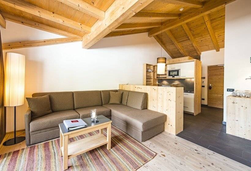 Люкс Вид на Горы, Lagació Hotel Mountain Residence