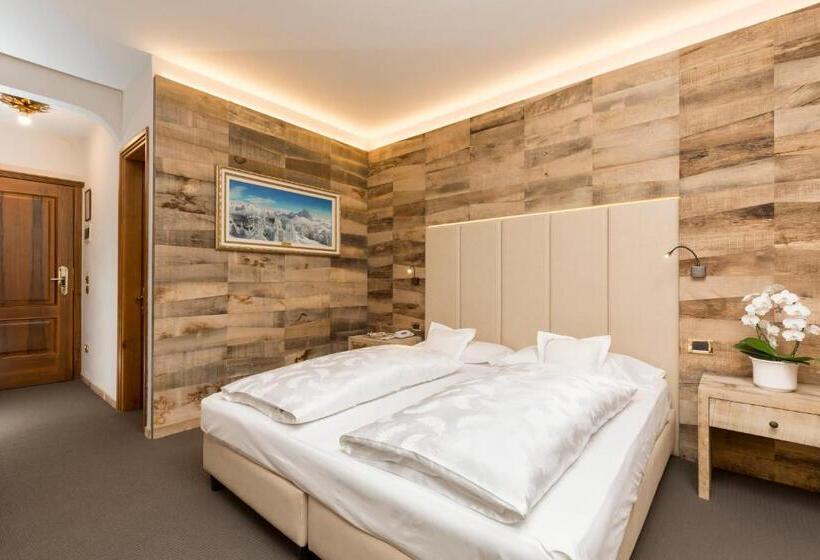 Номер Стандарт с Балконом, Sporthotel Arabba