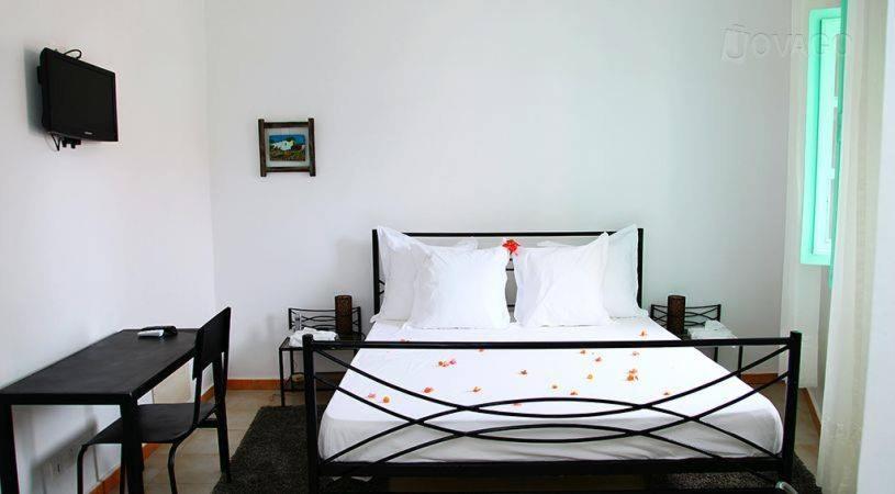 Standard Room, Madou Goree