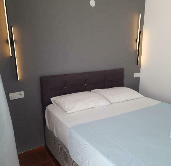 Номер Стандарт, Ephesian Hotel & Guesthouse