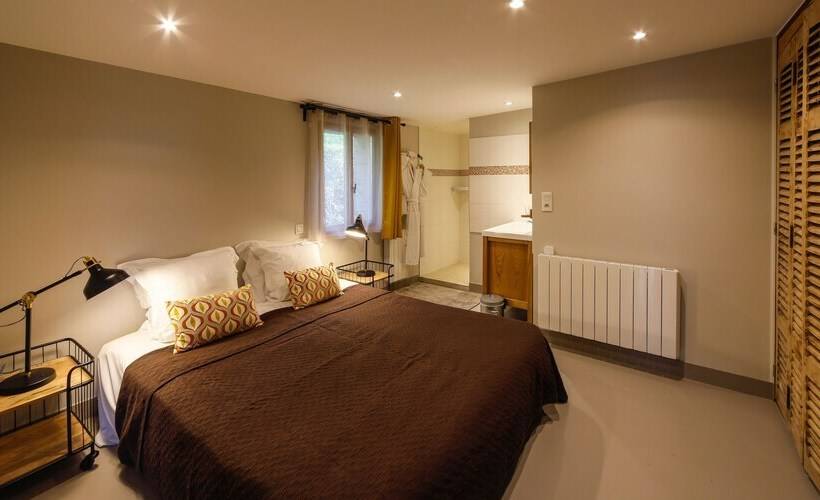 Дом 3 Спальни, Domaine Du Grand Bec