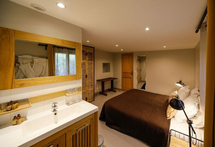 Дом 3 Спальни, Domaine Du Grand Bec
