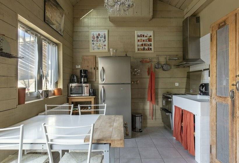 Дом 3 Спальни, Domaine Du Grand Bec