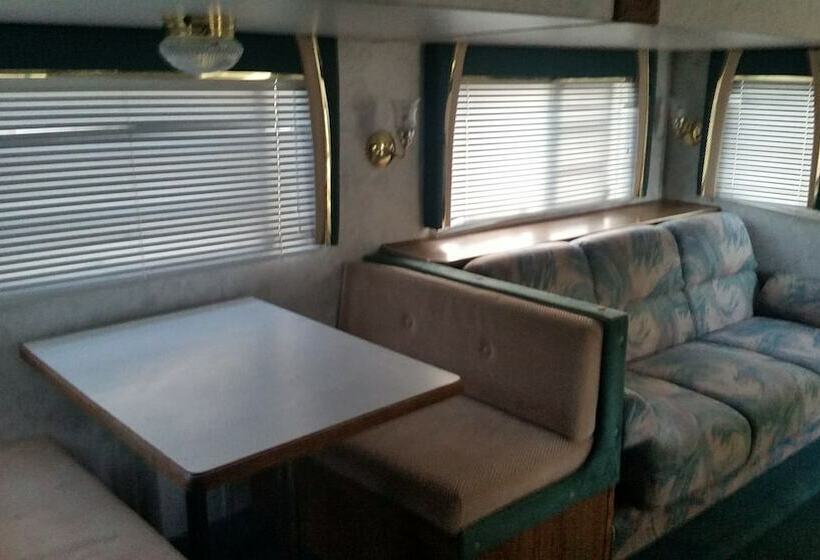 Дом 1 Спальня, Lake Isabella Rv Resort