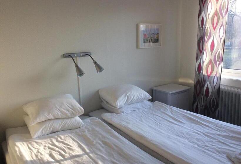 共用浴室的经济型房间, Gamla Bryggeriets B&b