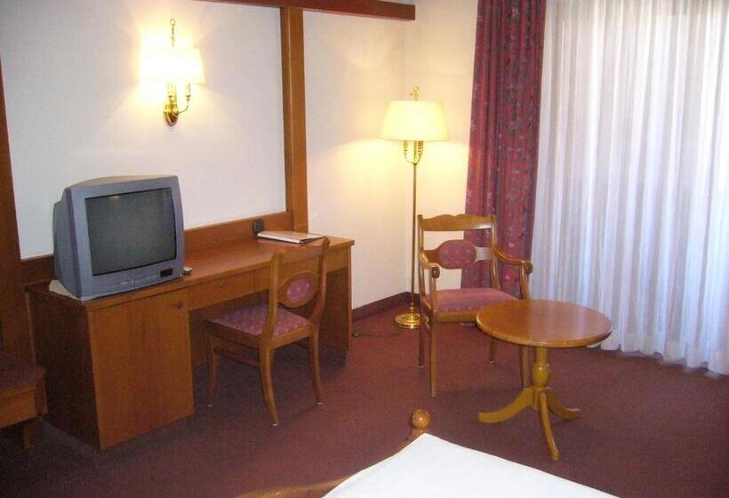 Номер Стандарт Трехместный, Alpenhotel Pfaffenwinkel