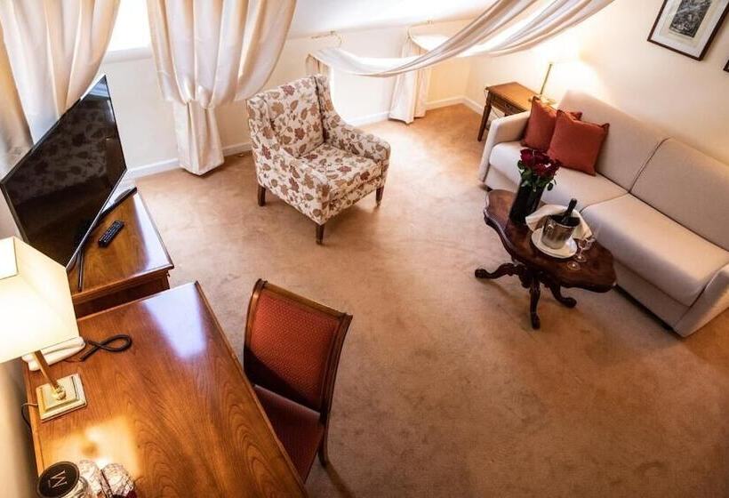 Четырехместный Номер Стандарт, Altstadthotel Messerschmitt