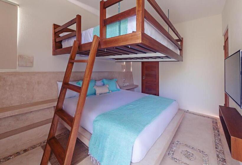 سوییت جونیور, Casa Astral Luxury