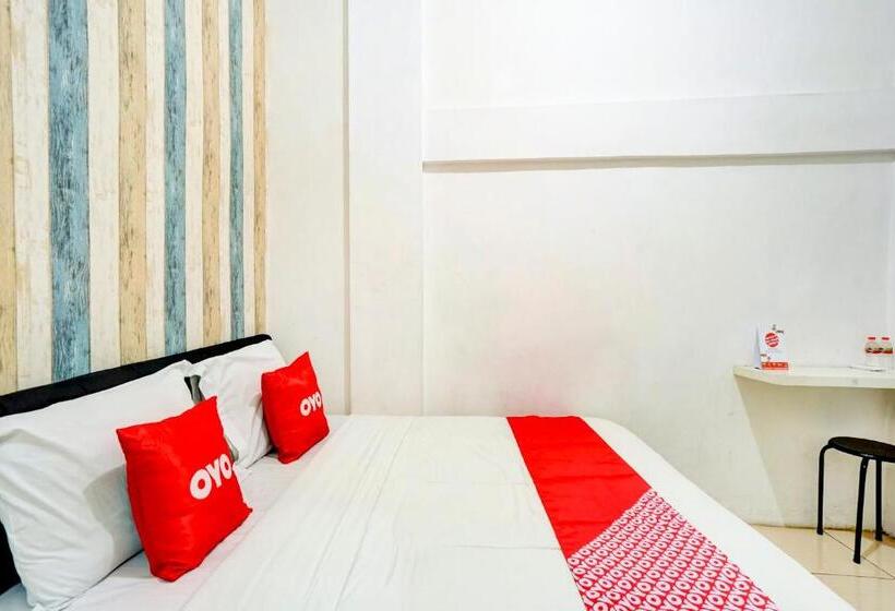 Номер Стандарт, Reddoorz Near Plaza Araya Malang