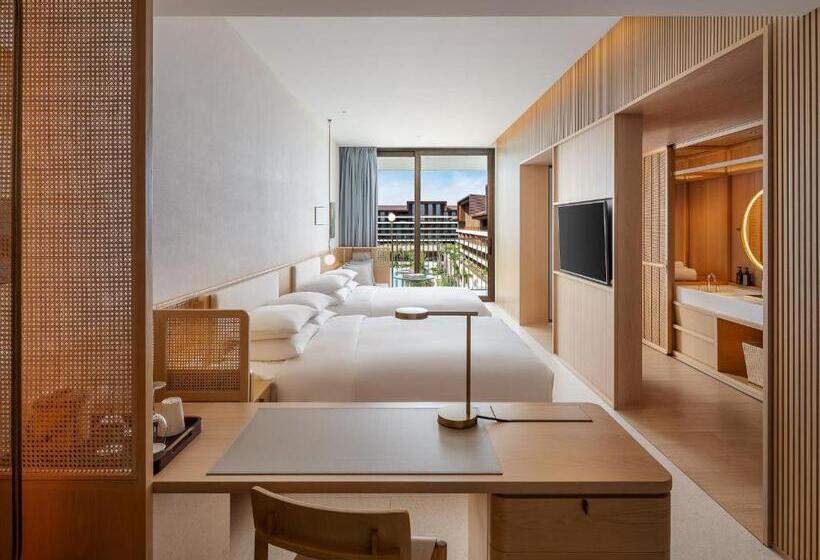 Номер Deluxe с Балконом, The Taikang Sanya, A Tribute Portfolio Resort
