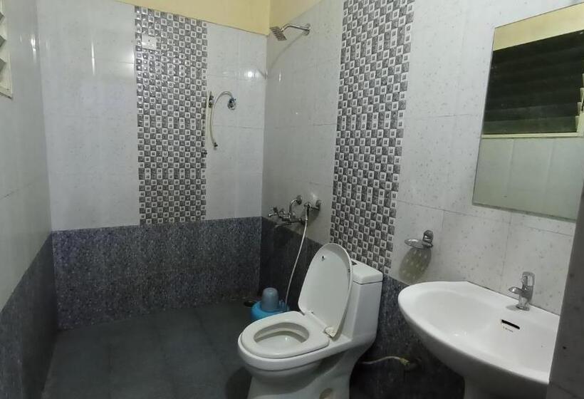Номер Deluxe, Staymaker Shubhodaya Lodge