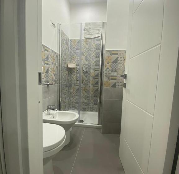 Fyrbädds Standardrum, Porta Saracena Rooms