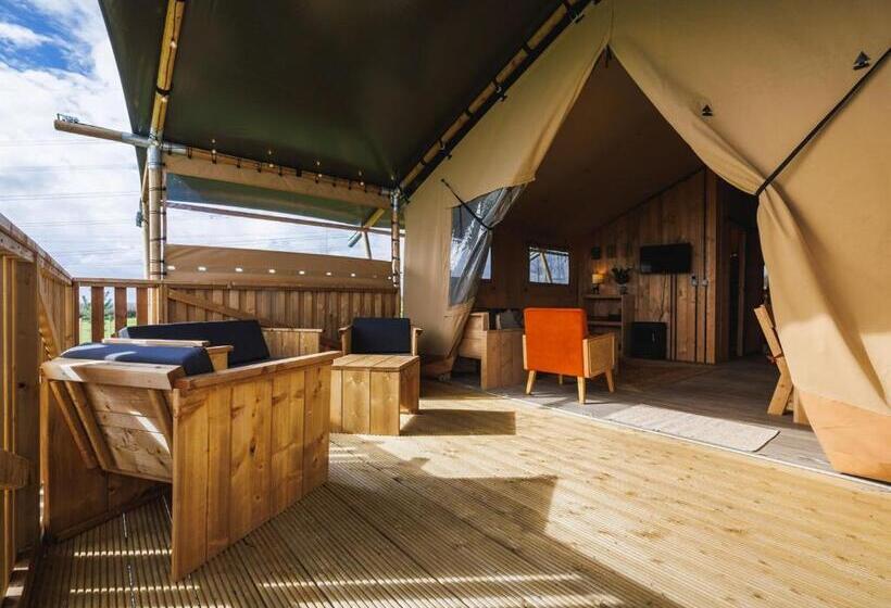 Дом 1 Спальня, Folly Farm Holiday Park