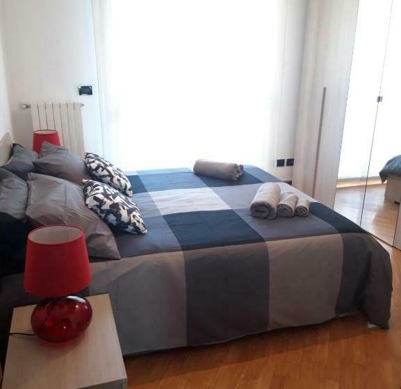 スタンダードルーム, Bedandbreakfast Eni Torri Lombarde San Donato Bbqueen