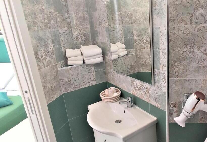 اتاق استاندارد با تراس, B&b Di Girolamo