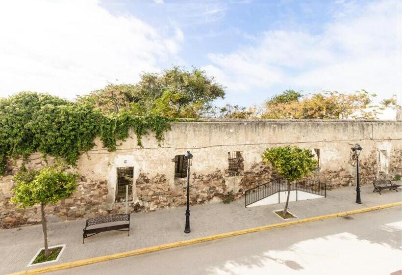 Номер Стандарт Индивидуальный, Hostal La Muralla