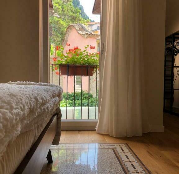 اتاق استاندارد, Il Cortile Del Principe
