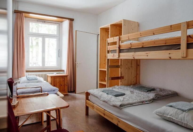 スタンダード４人部屋, Gruppenhaus Lindenhof Churwalden