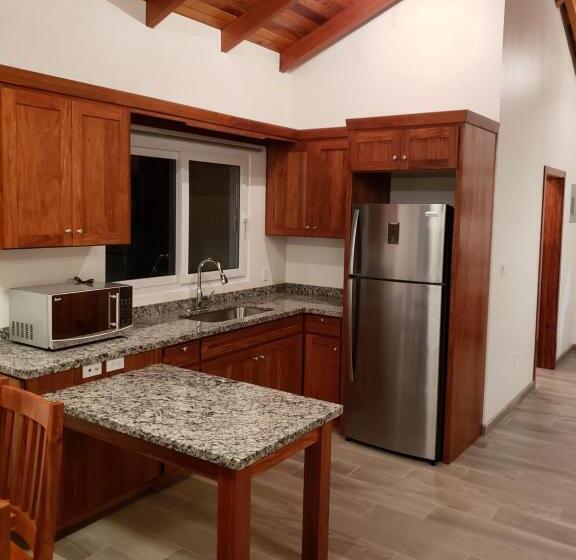 Бунгало Deluxe, Ceiba Beach Resort
