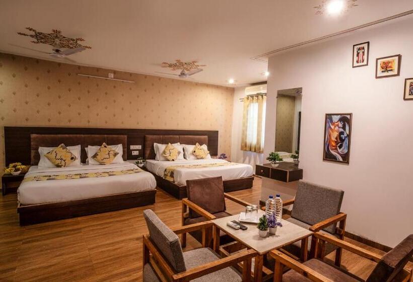 スイート（家族用）, Tripli Hotels Arunoday Palace