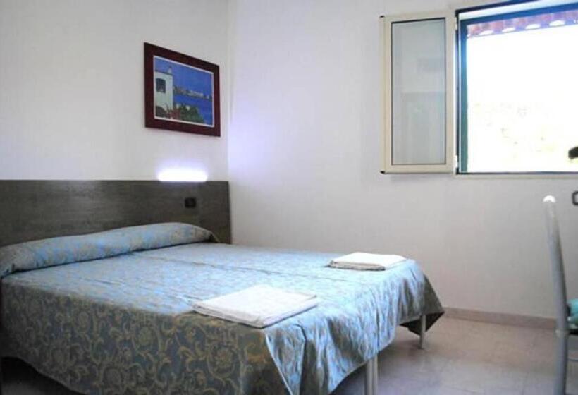 Семейный Номер, Residence Atenaion