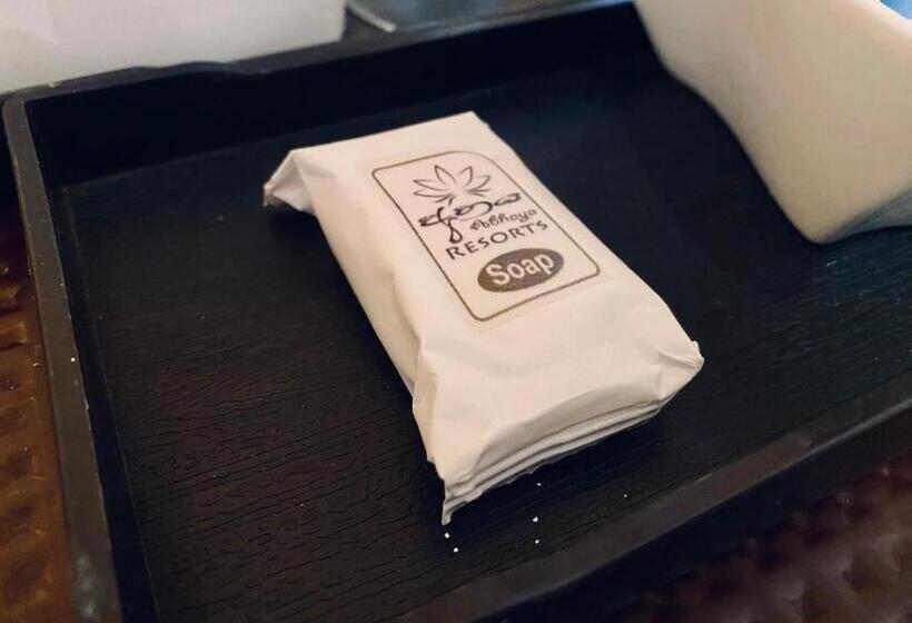 キングサイズベッドのデラックスルーム, Abhaya Resorts