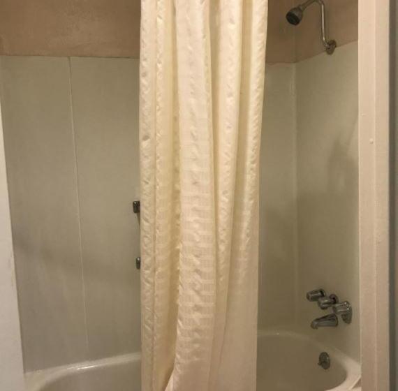 חדר סטנדרט עם מיטת קינג, Americas Best Value Inn Mount Vernon