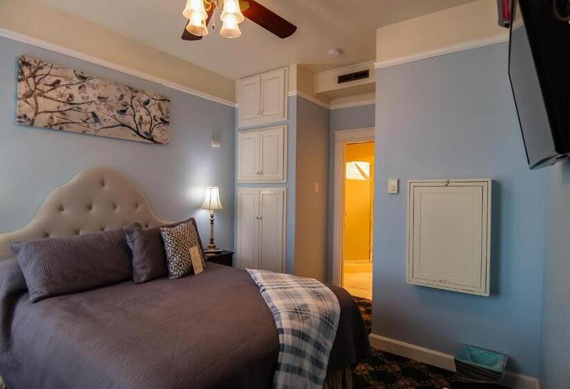 Номер Basic, The Campbell House Inn