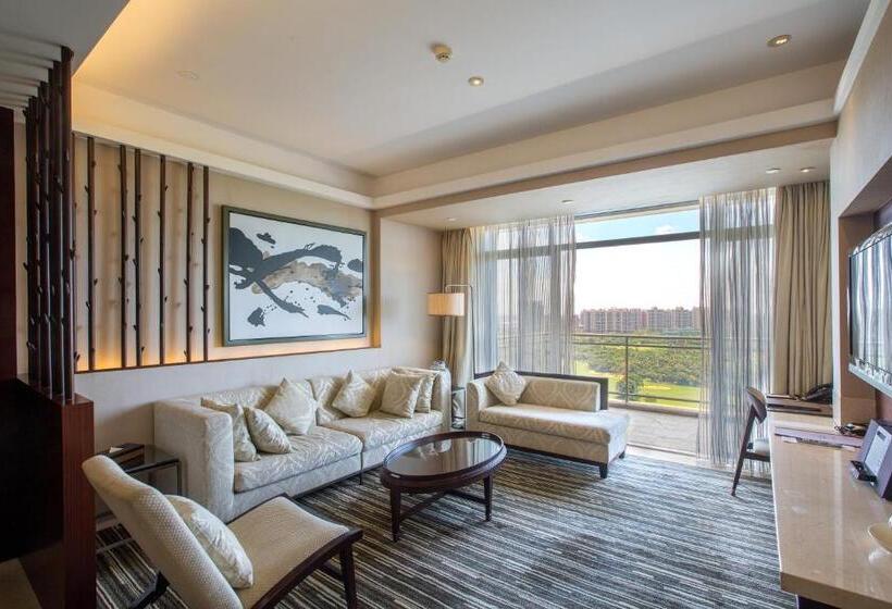 Люкс Премиум, Mission Hills Resort Haikou