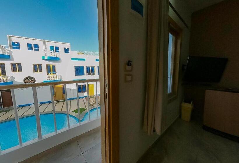 اتاق لوکس با چشم‌انداز دریا, Seaview Hotel Dahab