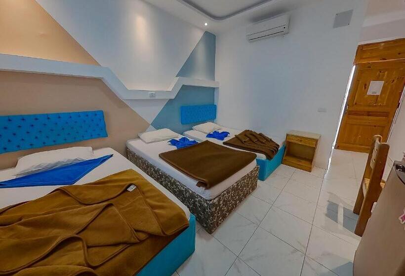 اتاق استاندارد سه نفره, Seaview Hotel Dahab