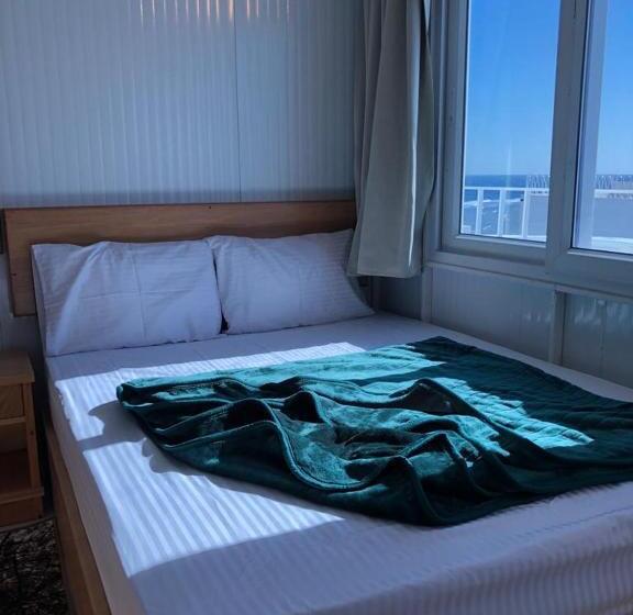 اتاق لوکس با چشم‌انداز دریا, Seaview Hotel Dahab