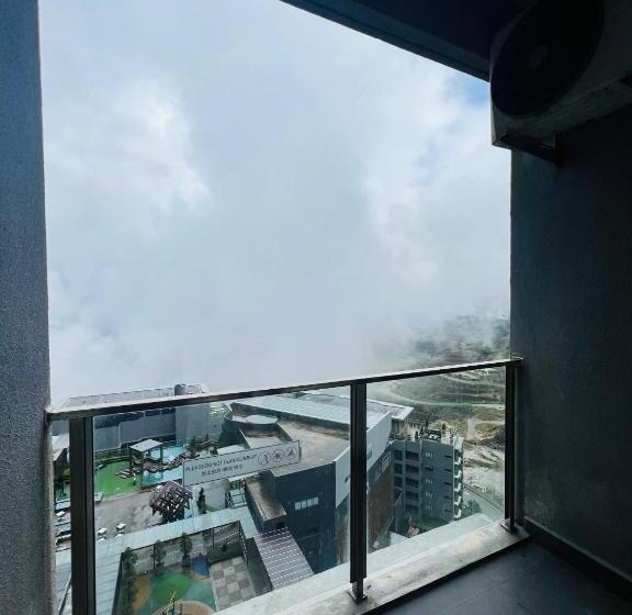 استودیو استاندارد با چشم‌انداز, Quince Home Grand Ion Delemen Genting Highlands