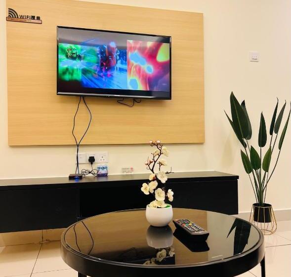استودیو استاندارد با چشم‌انداز, Quince Home Grand Ion Delemen Genting Highlands