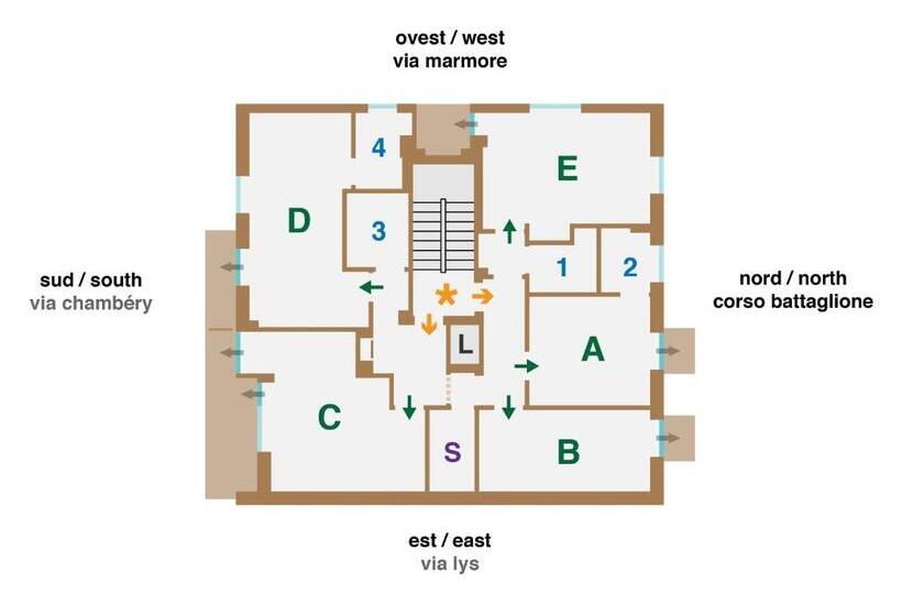 اتاق استاندارد سه تخته با بالکن, A, C Or D   Myaostaproject Rentals