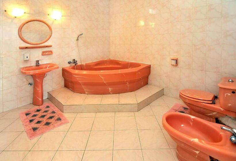 Family Suite, Apartmány Renomal