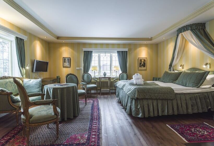 Полулюкс с Гидромассажем, åkerblads Hotell Gästgiveri Spa
