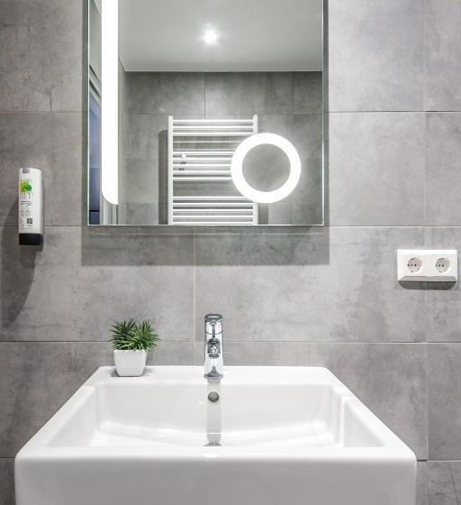 اتاق استاندارد سه نفره, Mandarina Hotel Luxembourg Strassen